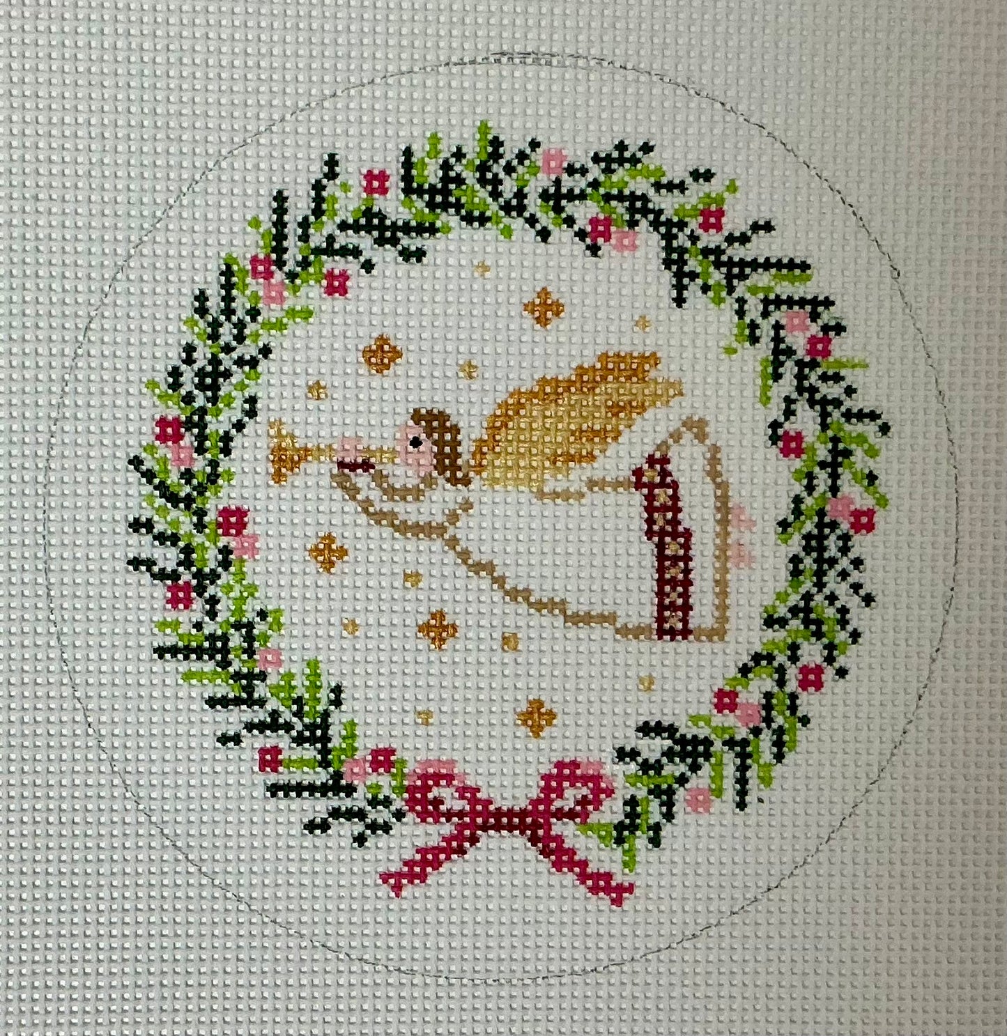 Angel with Horn Wreath