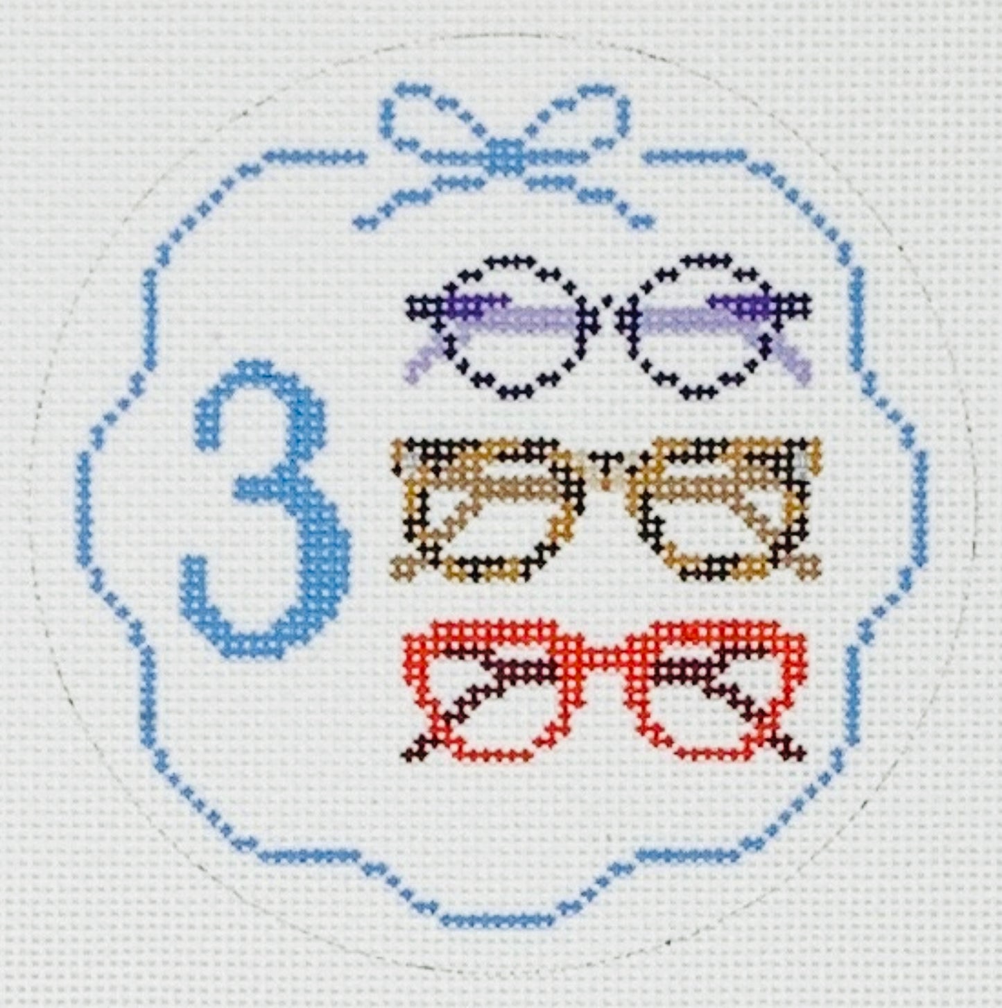3 - Spectacles