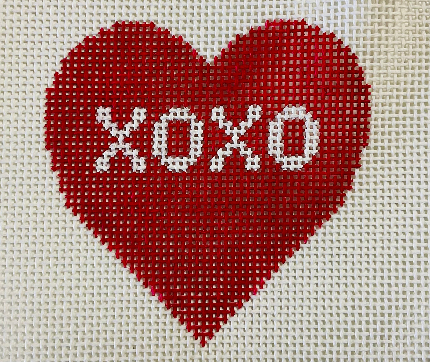 Red Heart XOXO 13 Mesh