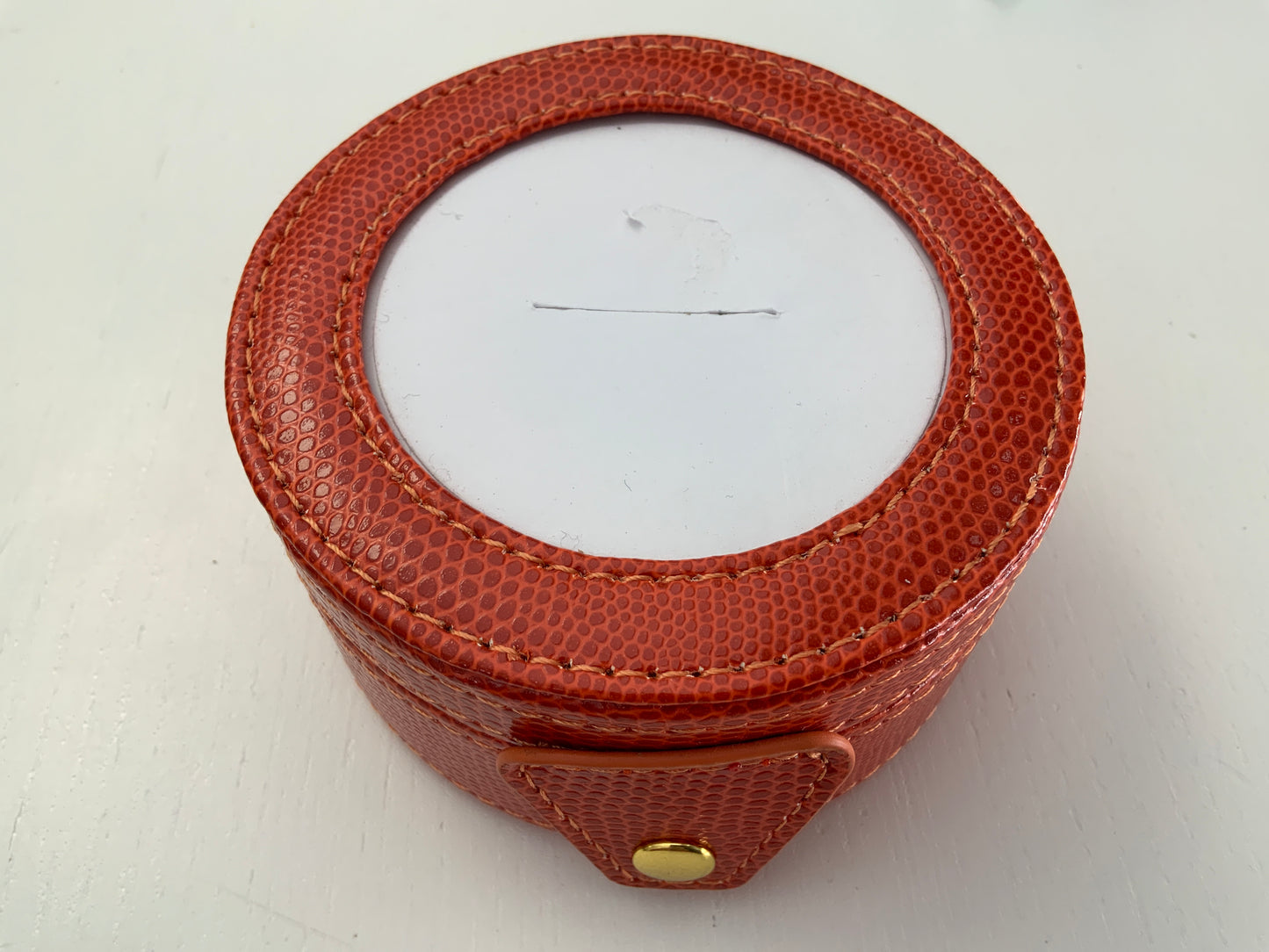 Self Finishing Round 3” Box