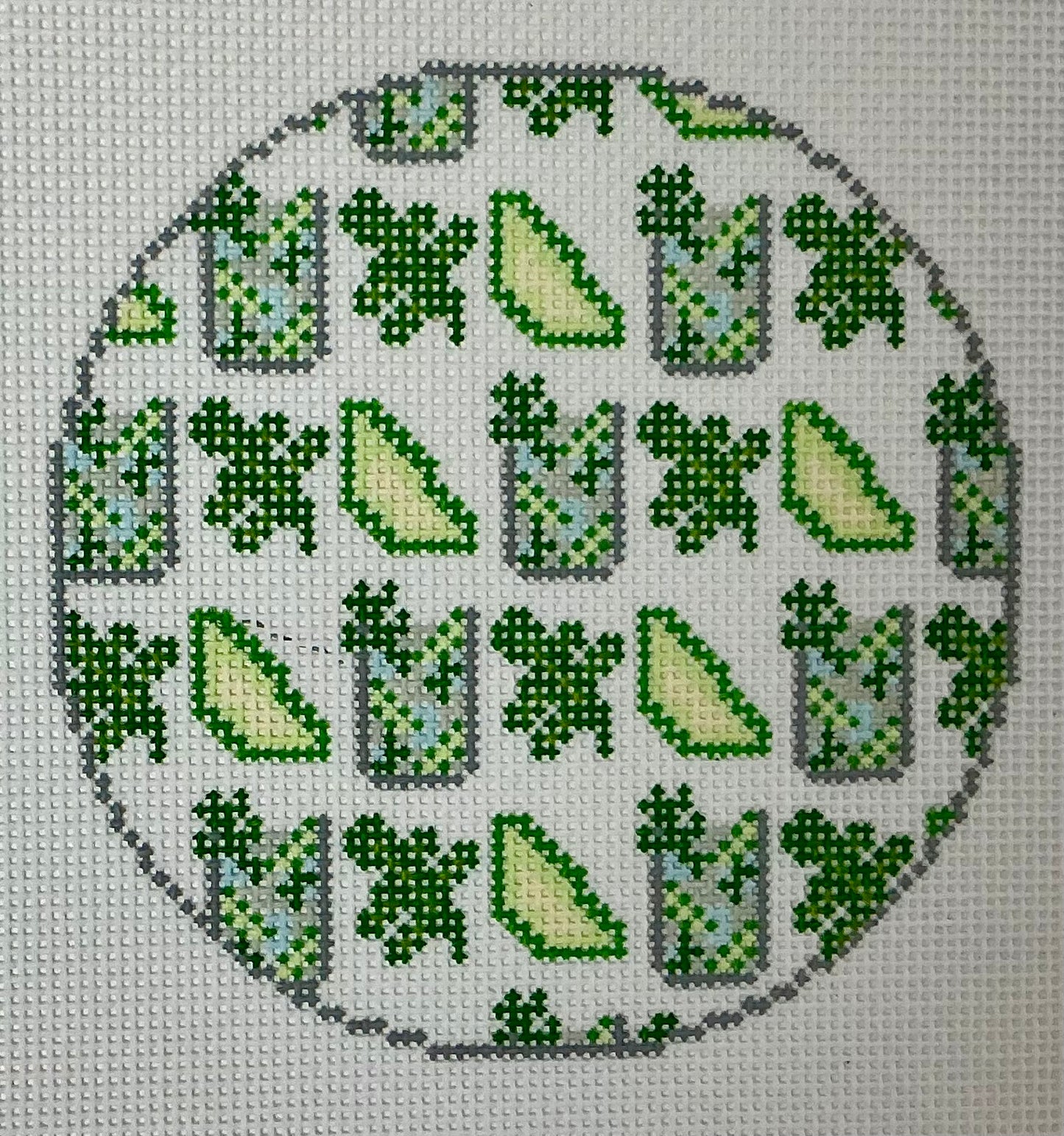 Green Heart Needlepoint: Mint Mojito Round Coaster