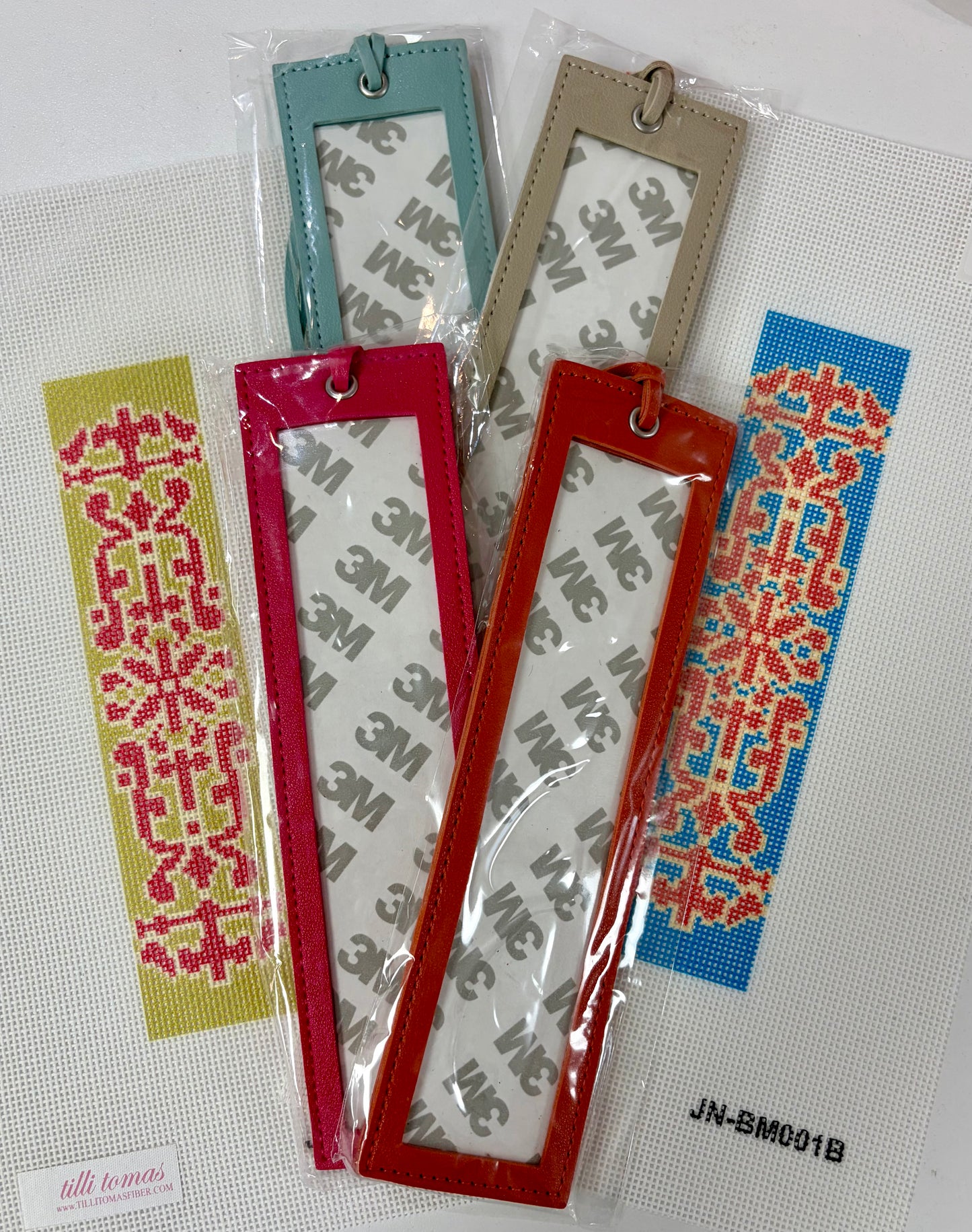 Self-Finishing Bookmark - Light Blue