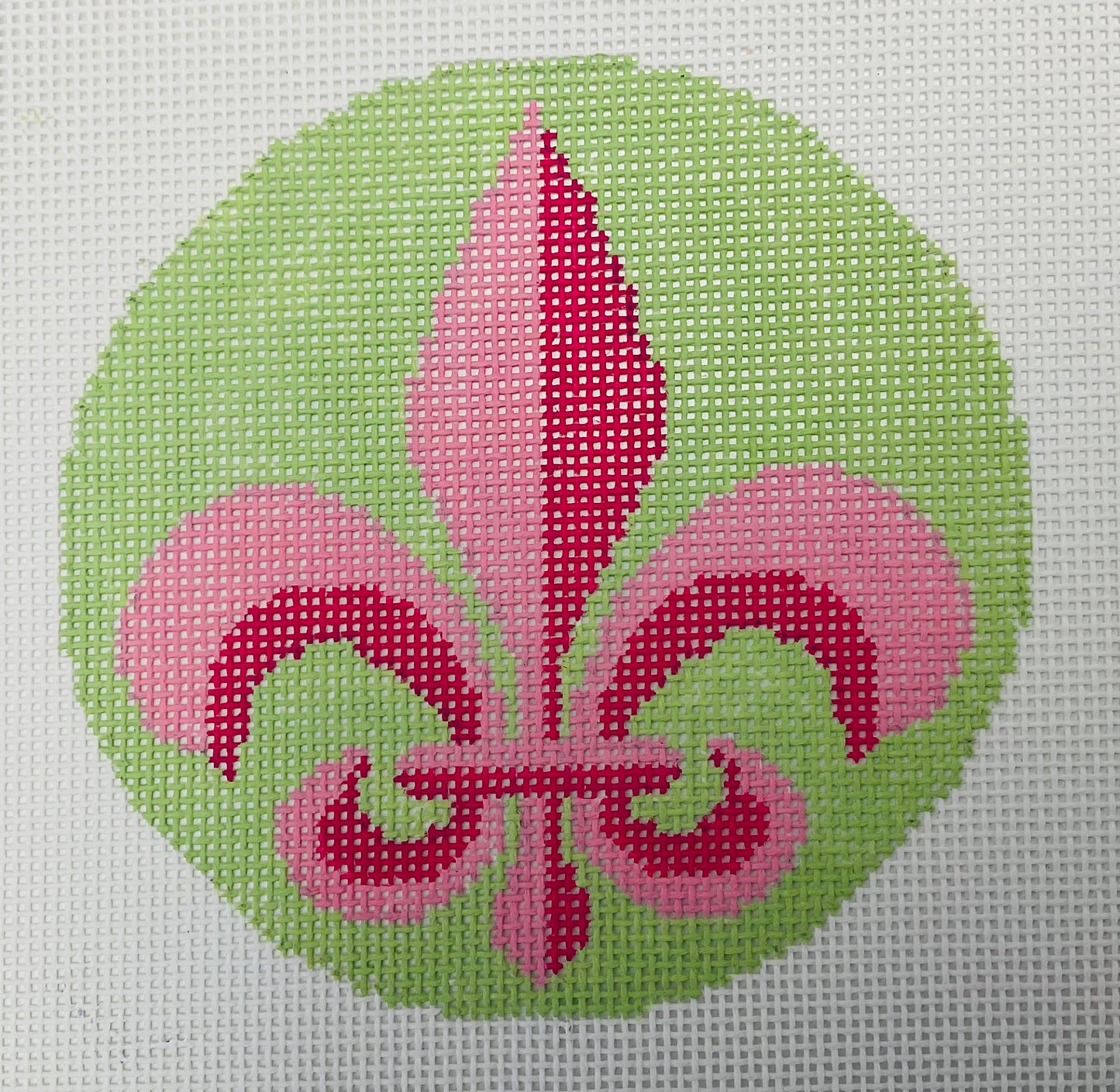 Fleur De Lis Pinks on Green Background (2 toned)