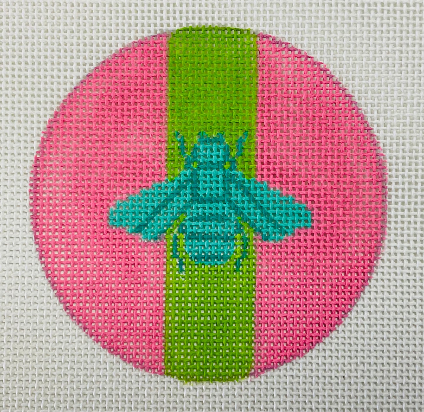 Mod Aqua Bee on Pink/Green (3”)