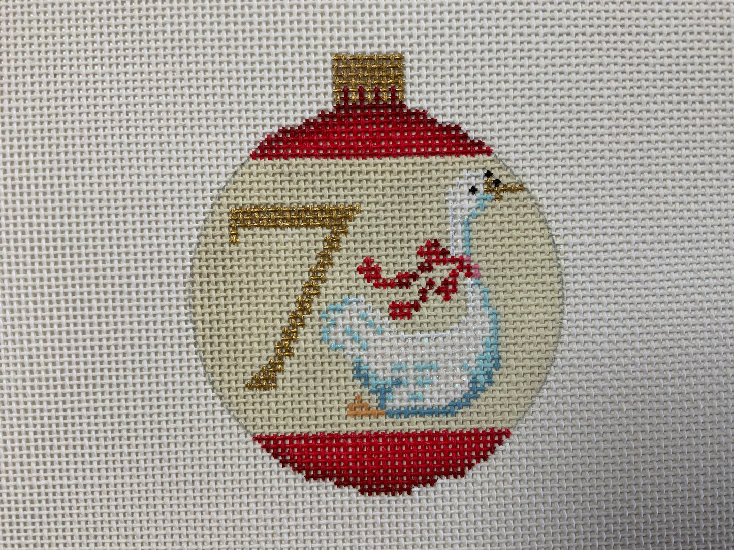 Round 12 Days of Christmas Bauble 7 Swans