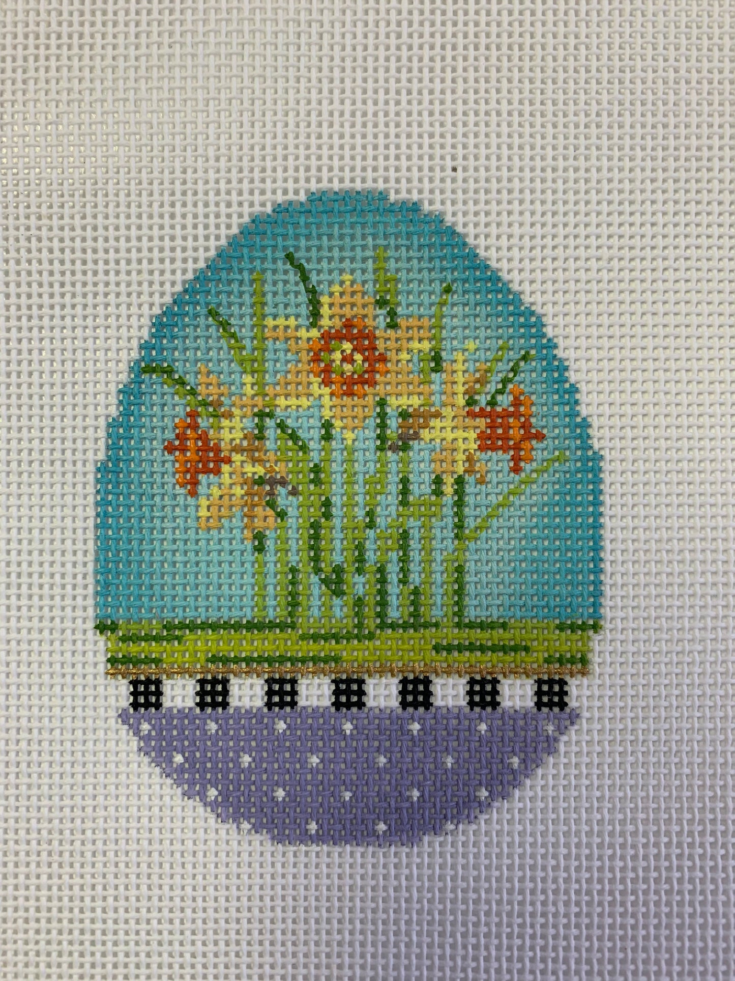 Daffodil Garden Egg Needlecraft Canvas